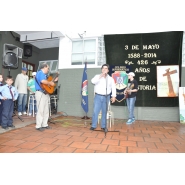 Día de la Cruz de los Milagros y el cumple del Colegio - Turno TARDE